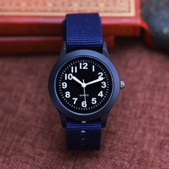Cool & Simple Watches - Movingpieces